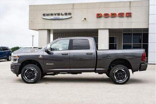 2025 RAM 2500 Laramie Crew Cab 4x4 6'4' Box