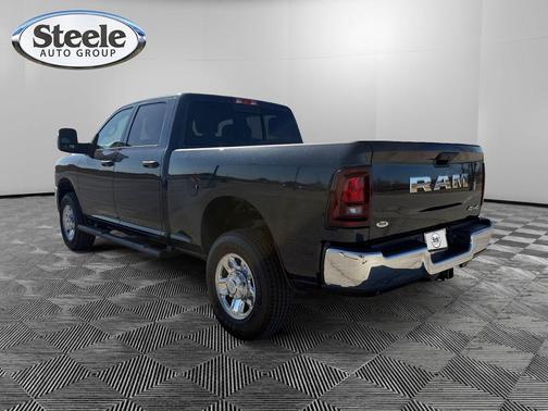 2026 RAM 2500 Tradesman Crew Cab 4x4 6'4' Box