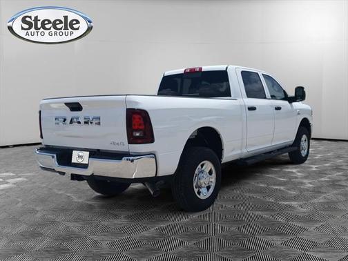 2025 RAM 2500 Tradesman Crew Cab 4x4 6'4' Box