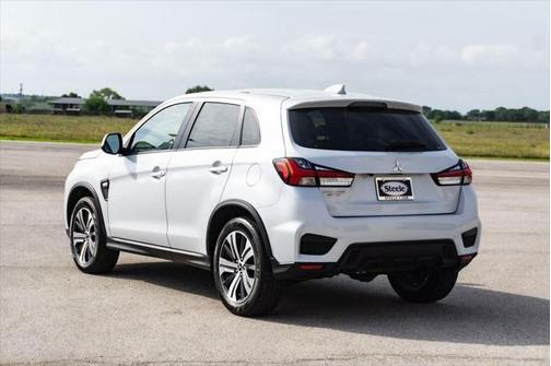 2023 Mitsubishi Outlander Sport 2.0 ES