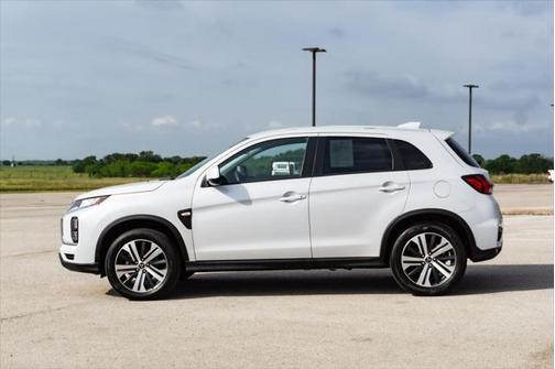 2023 Mitsubishi Outlander Sport 2.0 ES