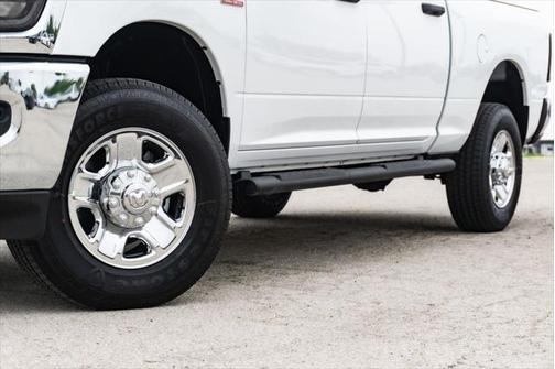 2025 RAM 2500 Tradesman Crew Cab 4x4 6'4' Box