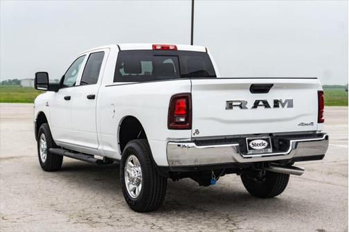 2025 RAM 2500 Tradesman Crew Cab 4x4 6'4' Box