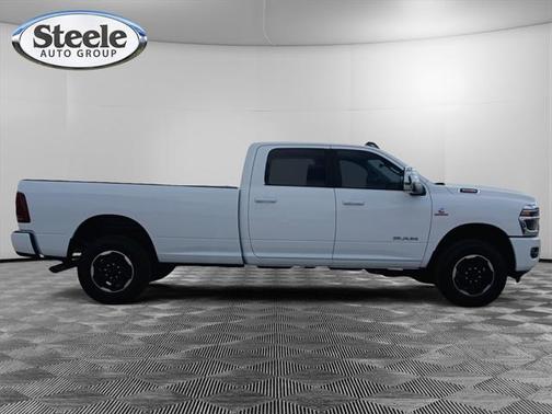 2025 RAM 3500 Laramie Crew Cab 4x4 8' Box