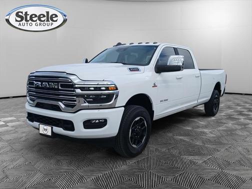 2025 RAM 3500 Laramie Crew Cab 4x4 8' Box