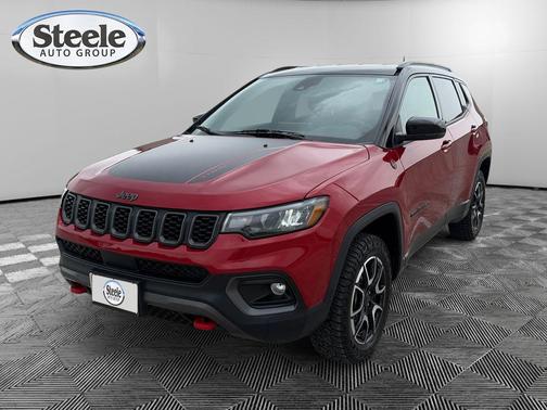 Red Hot Pearlcoat 2025 Jeep Compass Trailhawk