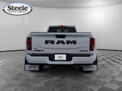 Bright White Clearcoat 2026 RAM 3500 Lone Star Crew Cab 4x4 8' Box