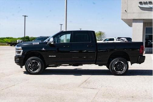 2025 RAM 2500 Laramie Crew Cab 4x4 6'4' Box