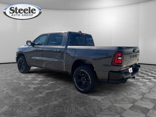 2026 RAM 1500 Warlock Crew Cab 4x4 5'7' Box