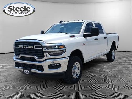 2025 RAM 2500 Tradesman Crew Cab 4x4 6'4' Box
