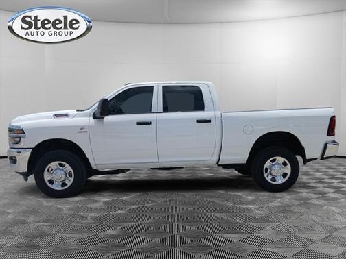 2025 RAM 2500 Tradesman Crew Cab 4x4 6'4' Box