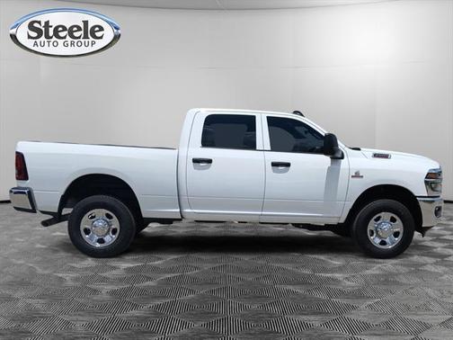 2025 RAM 2500 Tradesman Crew Cab 4x4 6'4' Box