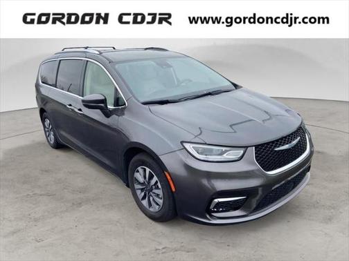 2021 Chrysler Pacifica Hybrid Touring L