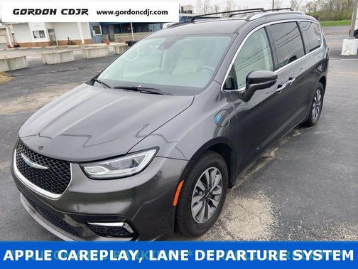 2021 Chrysler Pacifica Hybrid Touring L