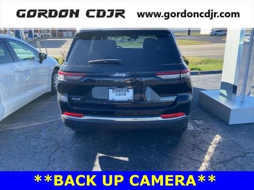 2025 Jeep Grand Cherokee Laredo