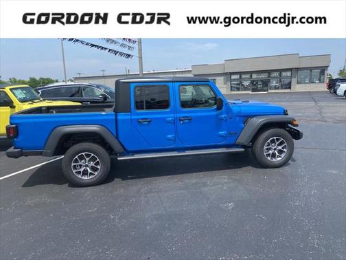 2025 Jeep Gladiator Sport S