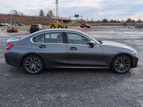 2021 BMW 330 xDrive