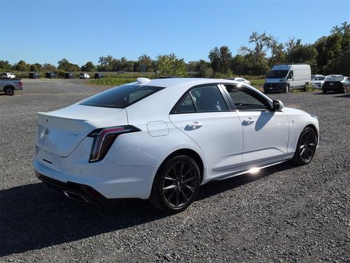 2022 Cadillac CT4 Sport