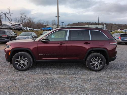 2025 Jeep Grand Cherokee Limited