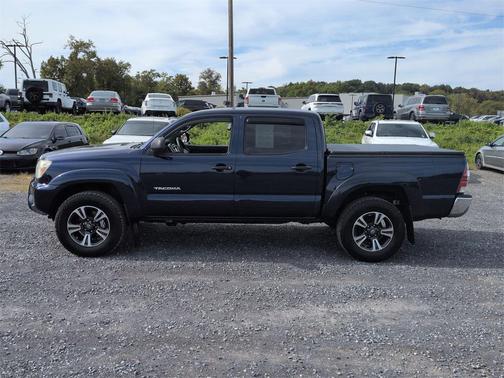 2013 Toyota Tacoma Base