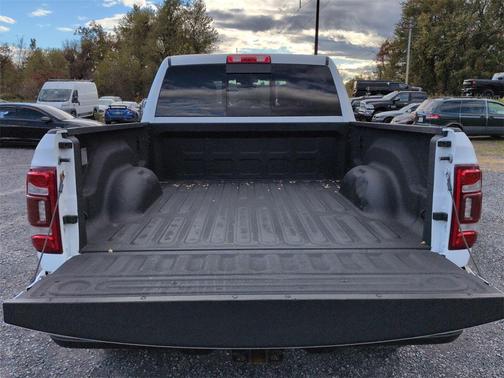2020 RAM 2500 Big Horn Crew Cab 4X4 6'4' Box