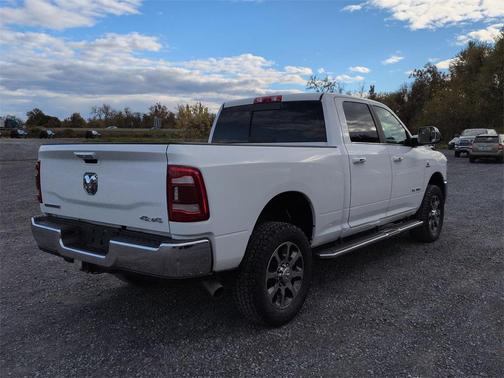 2020 RAM 2500 Big Horn Crew Cab 4X4 6'4' Box