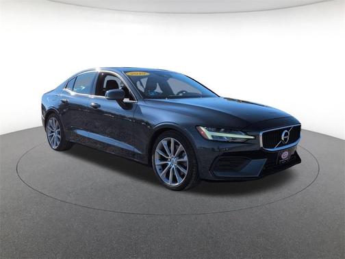 2019 Volvo S60 T6 Momentum