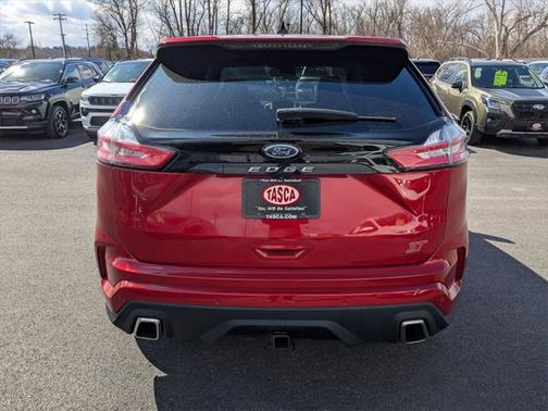 2021 Ford Edge ST