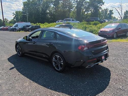 2021 Kia K5 EX