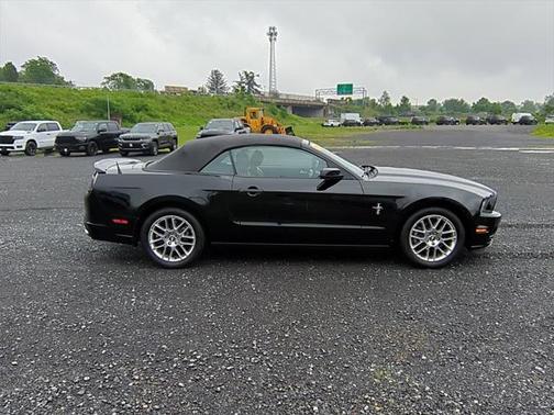 2014 Ford Mustang V6 Premium
