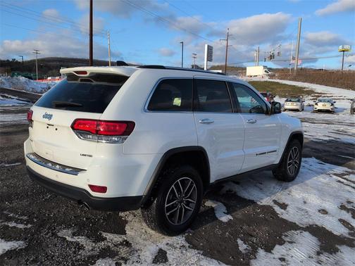 2022 Jeep Grand Cherokee Limited