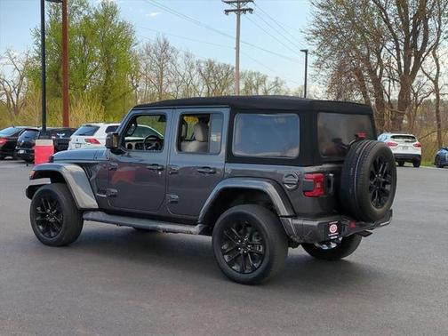 2021 Jeep Wrangler Unlimited Sahara