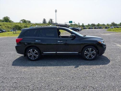 2020 Nissan Pathfinder Platinum 4WD