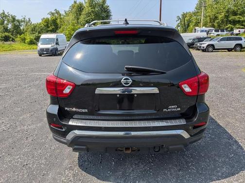 2020 Nissan Pathfinder Platinum 4WD