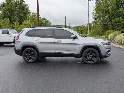 2020 Jeep Cherokee Altitude