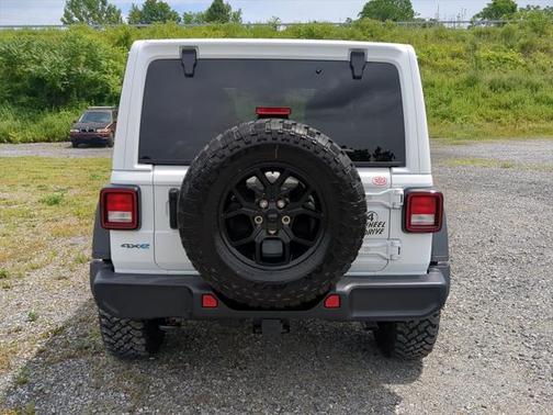 2025 Jeep Wrangler 4xe Willys