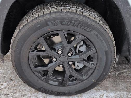 2026 Jeep Grand Cherokee Altitude