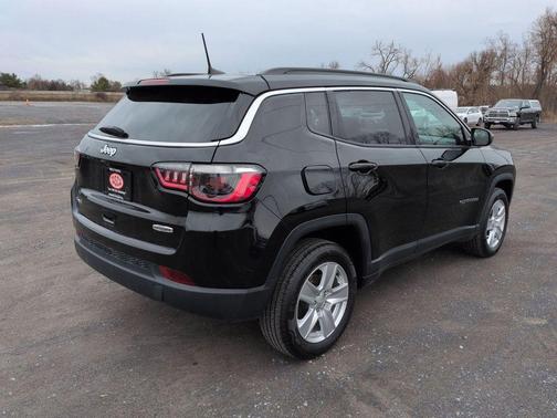 2022 Jeep Compass Latitude