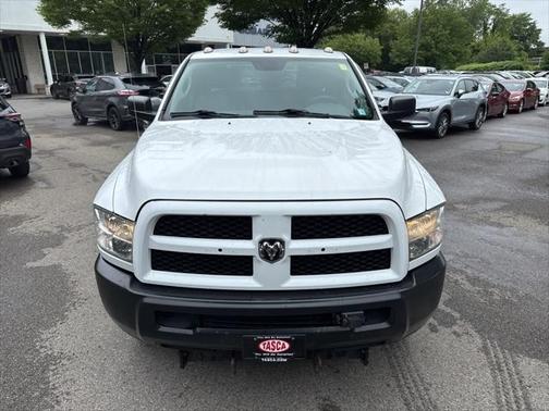 2017 RAM 2500 Tradesman Crew Cab 4x4 6'4' Box