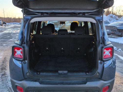 2023 Jeep Renegade Latitude