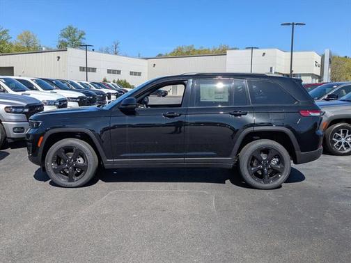 2025 Jeep Grand Cherokee Altitude