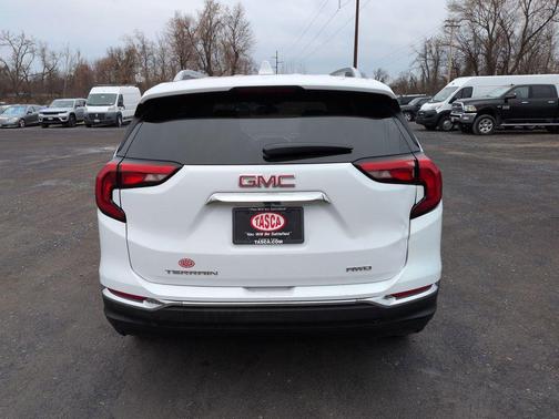 2018 GMC Terrain SLT