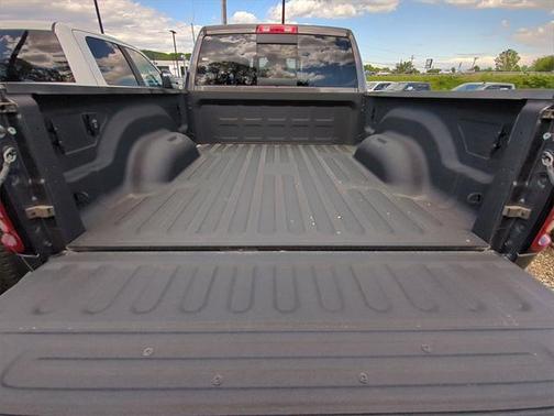 2025 RAM 2500 Tradesman Crew Cab 4x4 6'4' Box