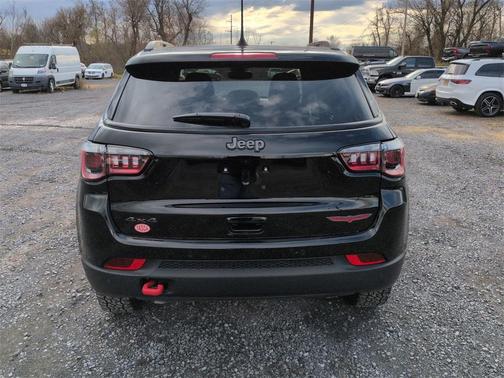 2026 Jeep Compass Trailhawk