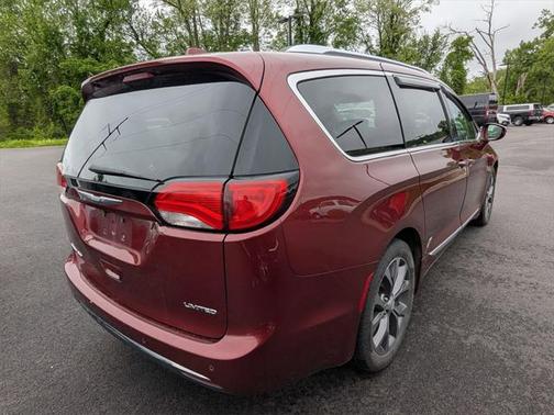 2017 Chrysler Pacifica Limited