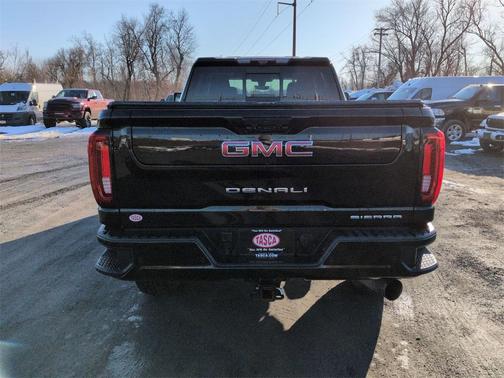 2020 GMC Sierra 2500 Denali