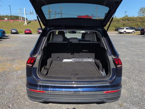 2024 Volkswagen Tiguan 2.0T SE 4MOTION