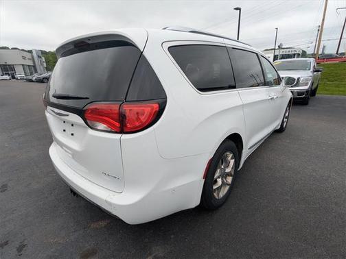 2018 Chrysler Pacifica Limited