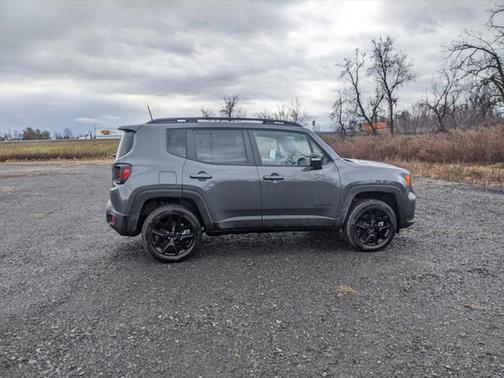 2022 Jeep Renegade Altitude
