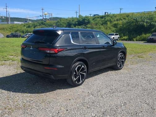 2022 Mitsubishi Outlander ES 2.5 S-AWC